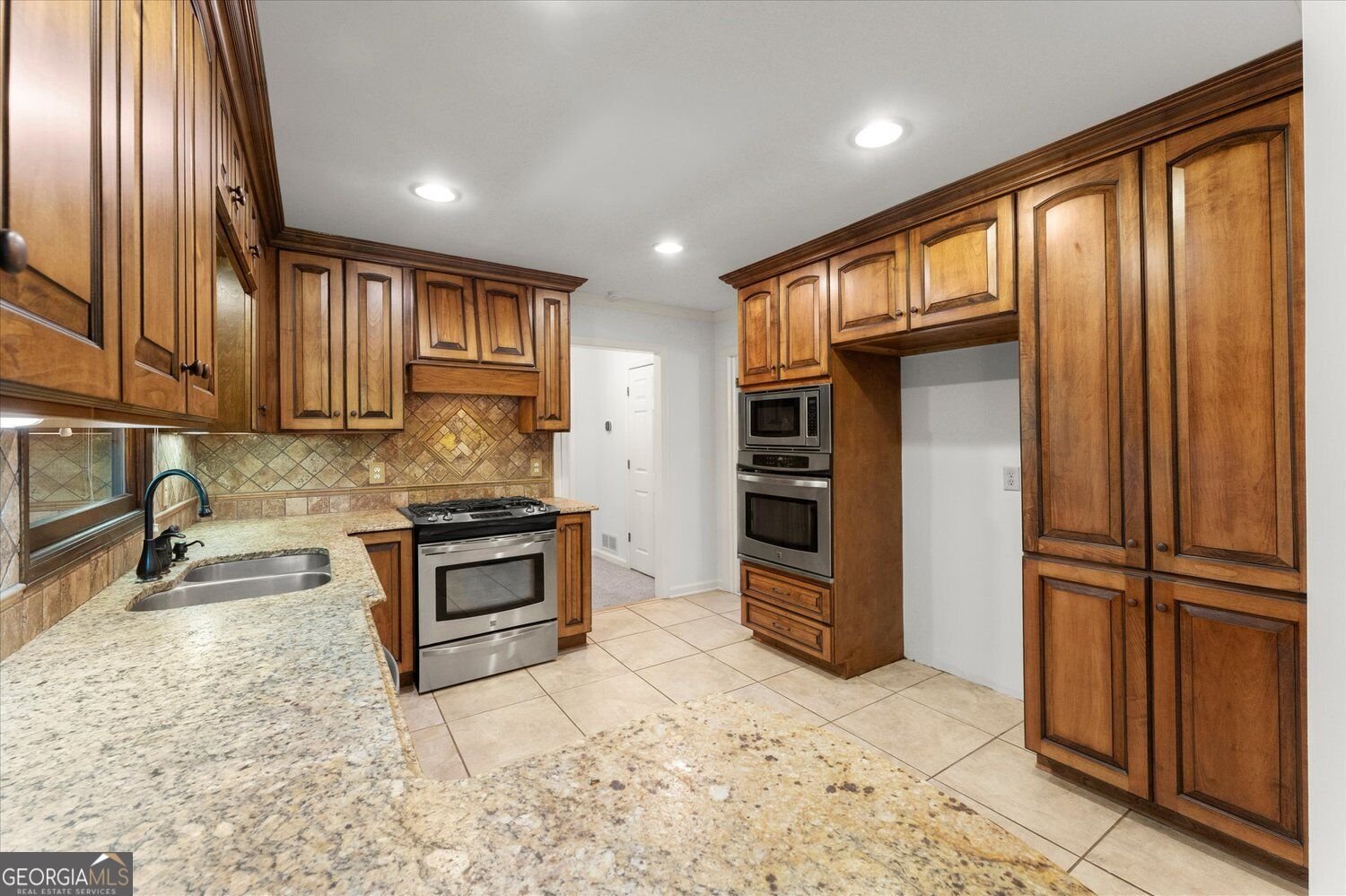 3201 Country Club Court Kennesaw - Photo 8