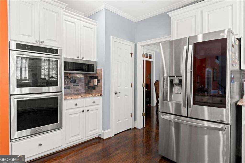 5502 Oakwood Drive Stone Mountain - Photo 11