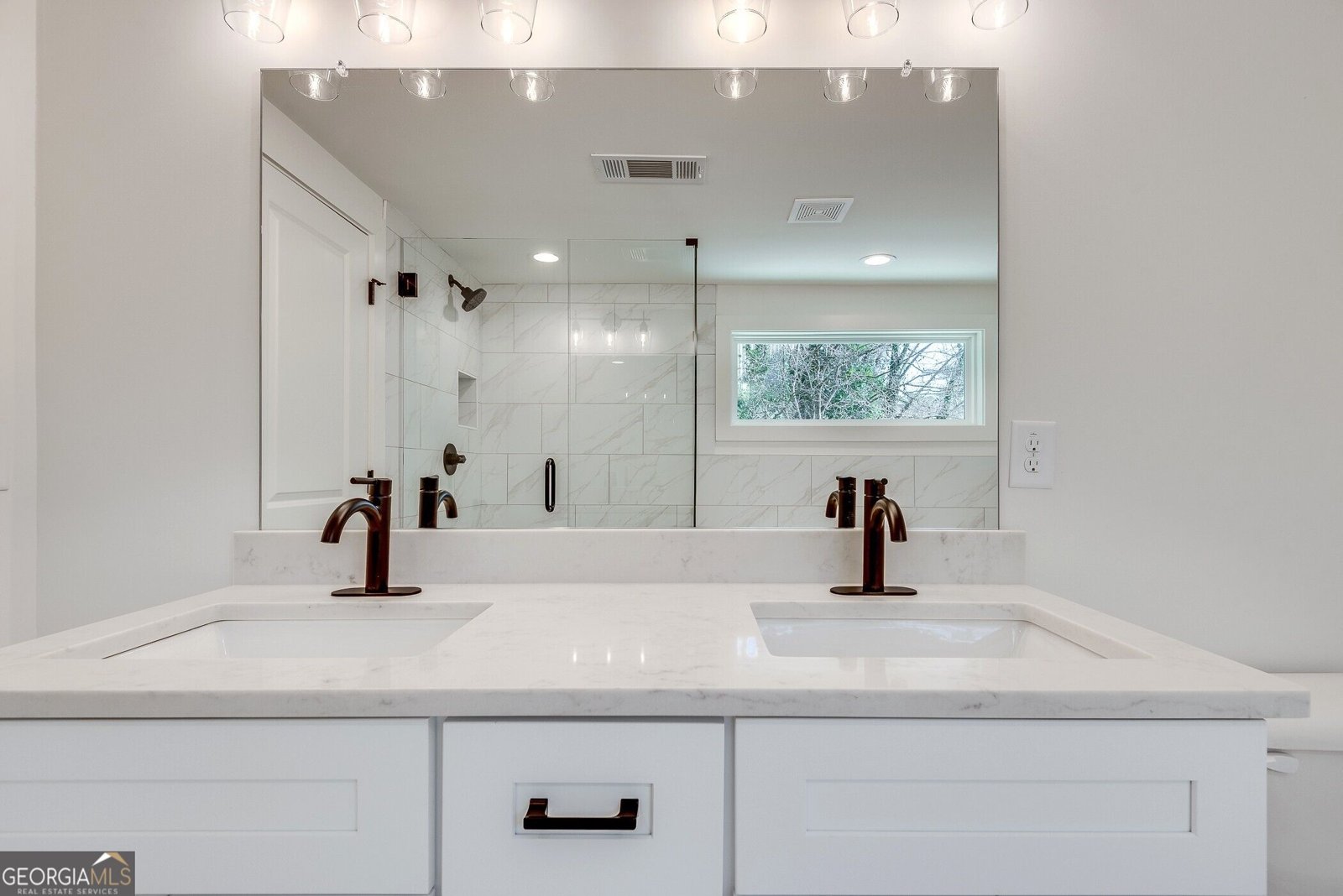 1861 Dyer Circle Chamblee - Photo 32