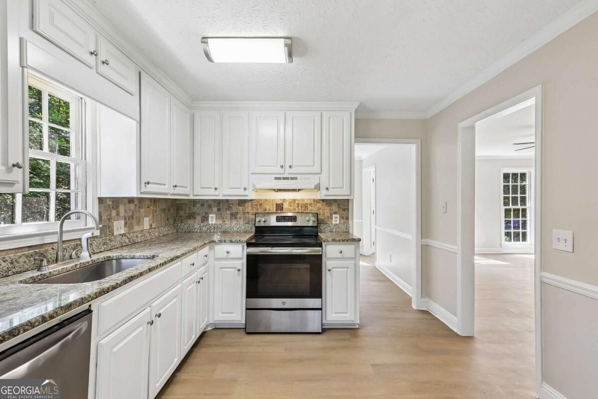 2344 SAWMILL Road Marietta - Photo 12