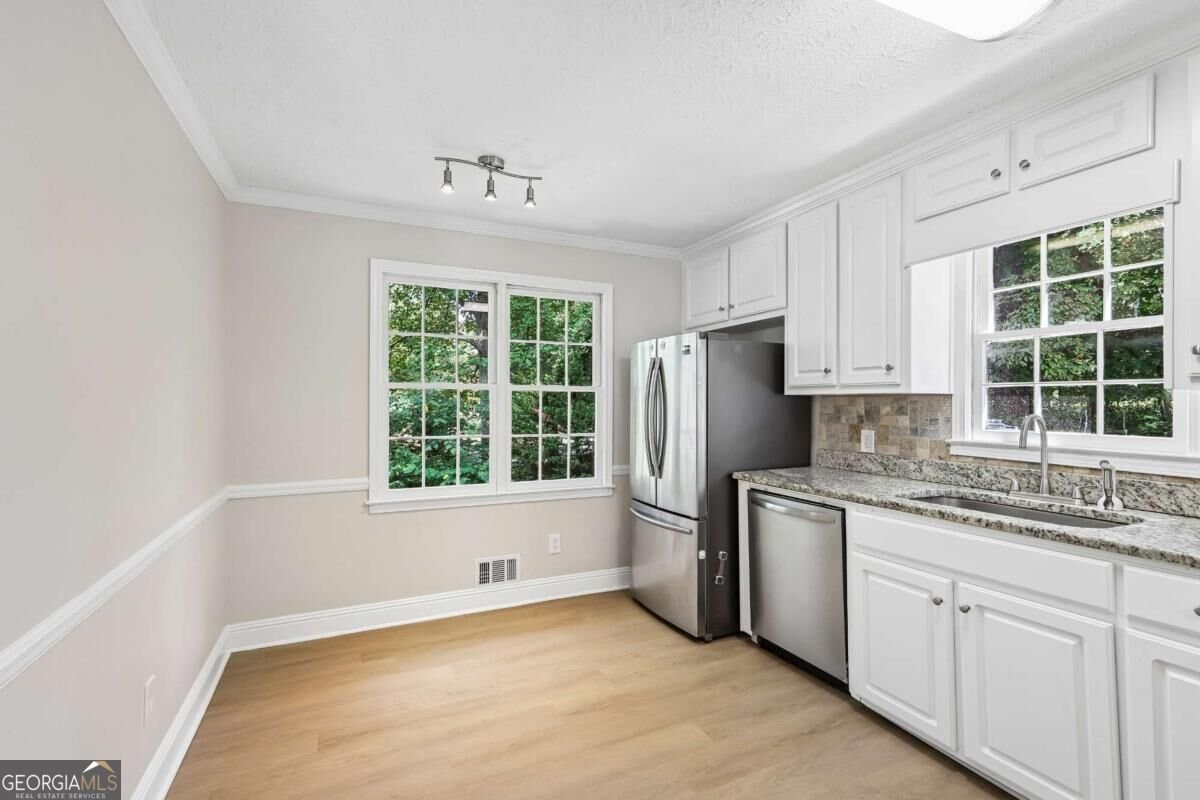 2344 SAWMILL Road Marietta - Photo 13