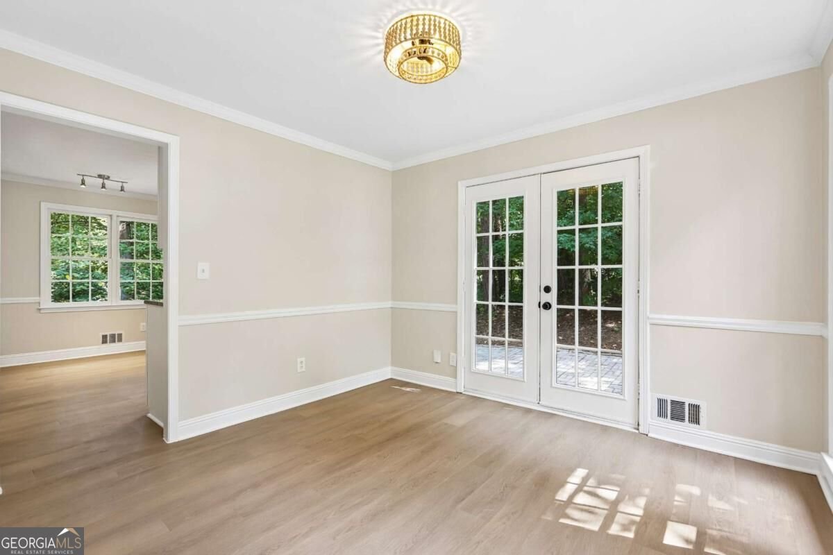 2344 SAWMILL Road Marietta - Photo 9