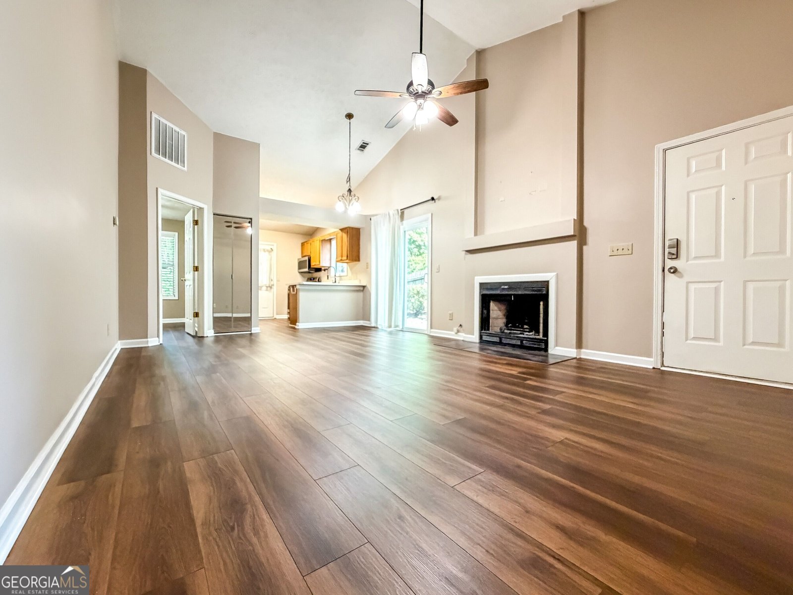2764 Saint Charles Lane Kennesaw - Photo 10