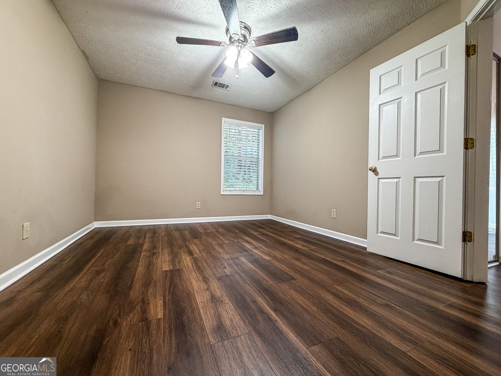 2764 Saint Charles Lane Kennesaw - Photo 18
