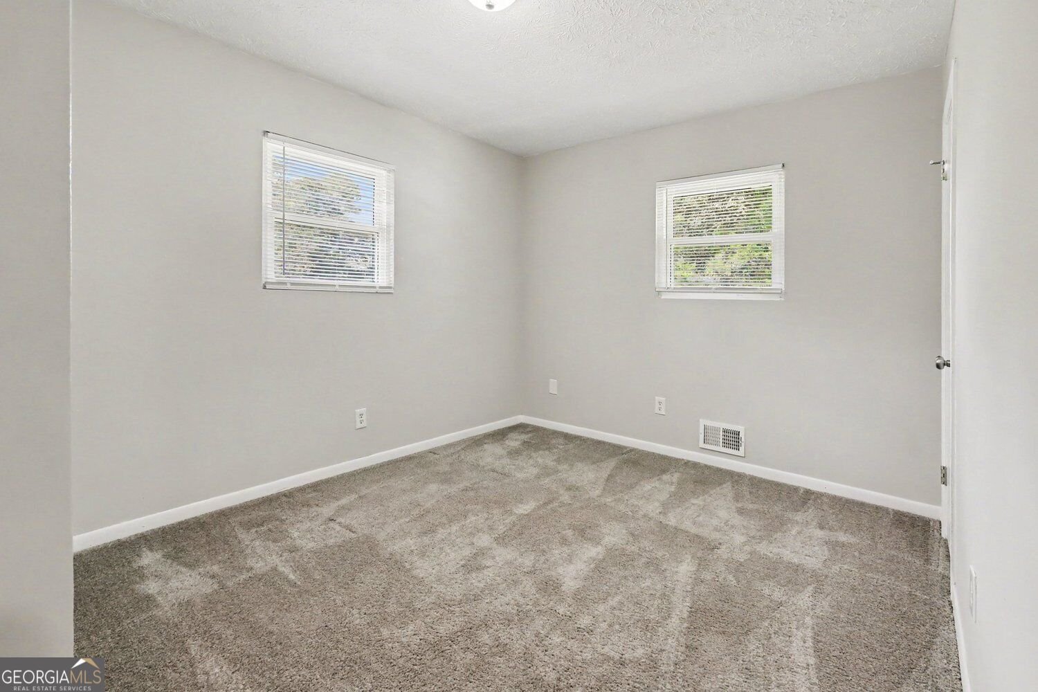 940 Michael Drive Atlanta - Photo 11