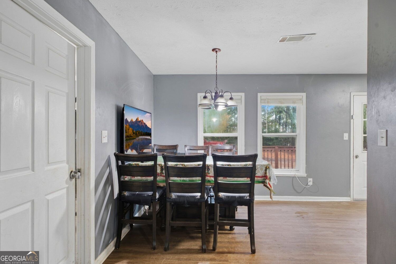 541 Carithers Road Lawrenceville - Photo 7
