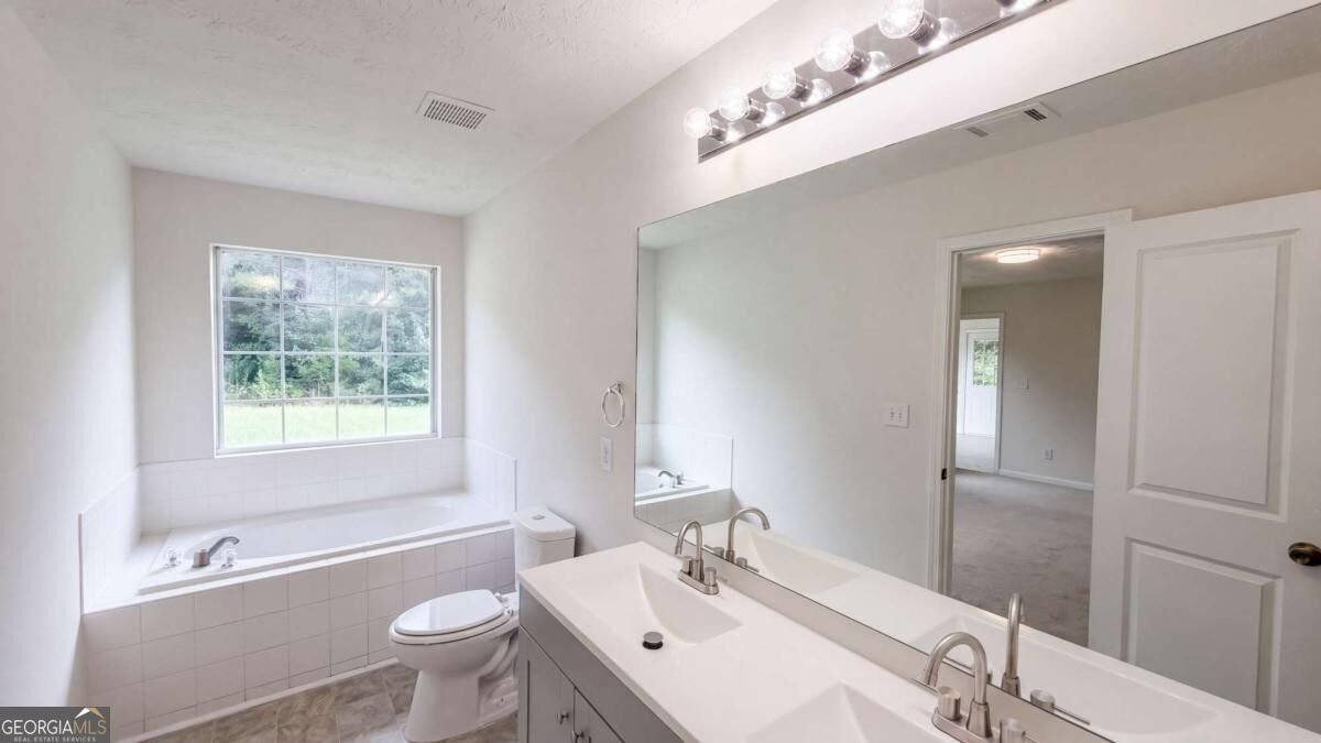 114 Beaty Court Flovilla - Photo 11
