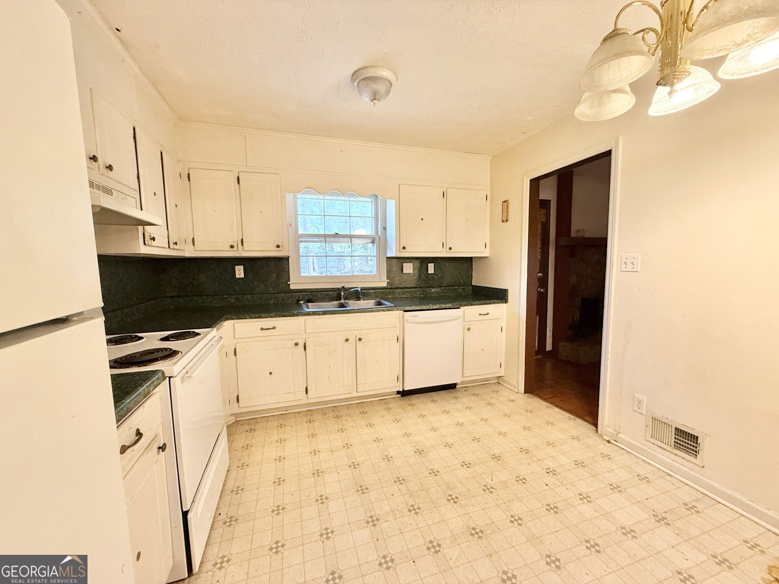 120 Wilhelmina Drive Ellenwood - Photo 10