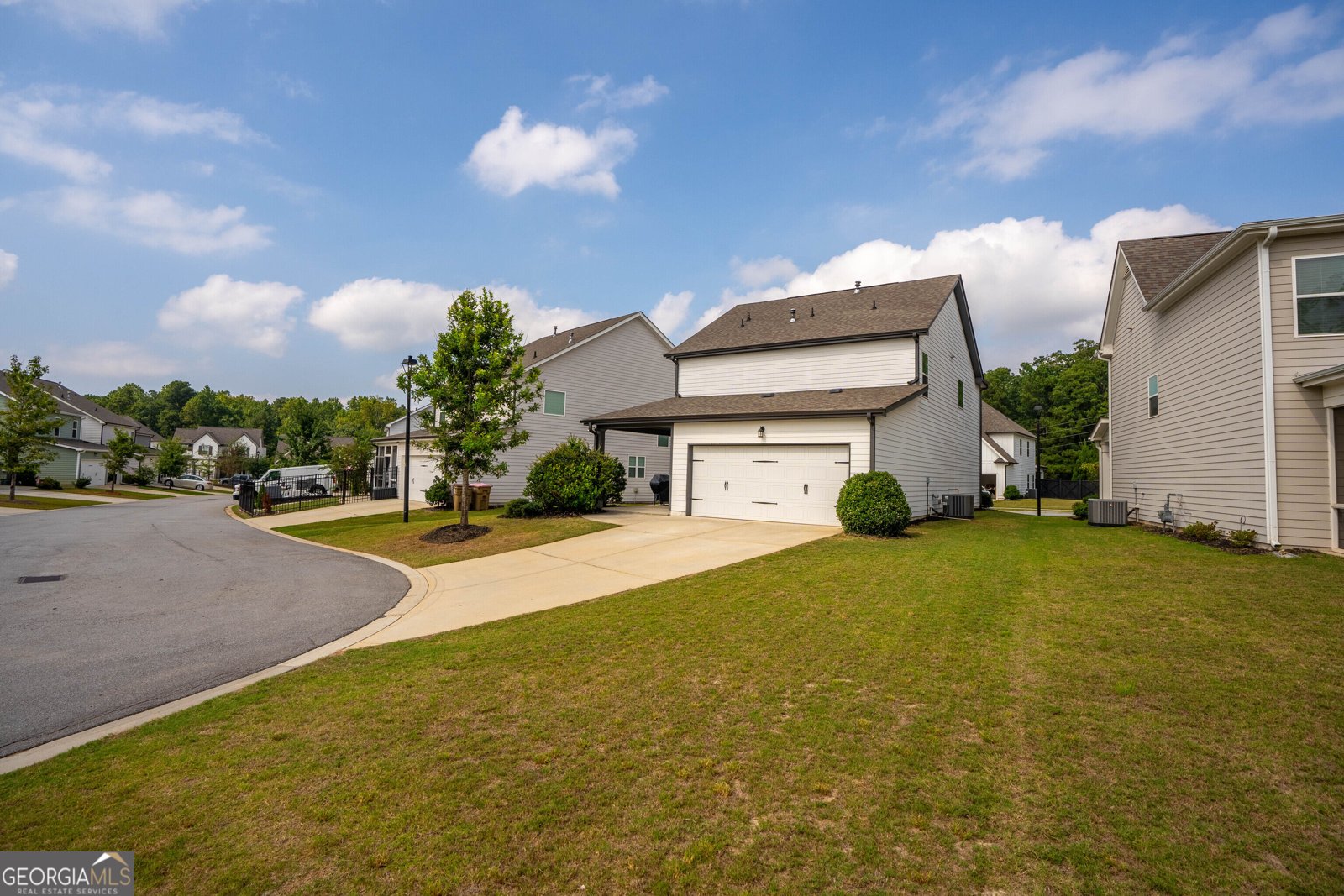 5200 Parkwood Drive Flowery Branch - Photo 44
