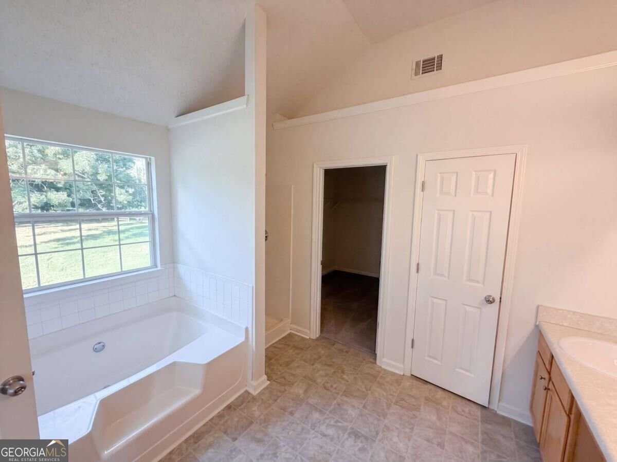 7425 Bodnant Drive Fairburn - Photo 22
