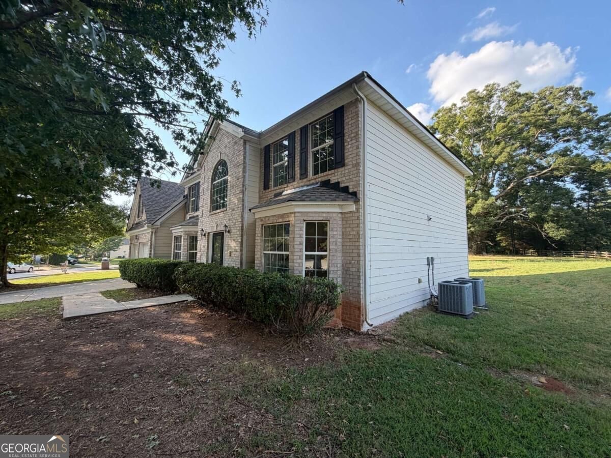 7425 Bodnant Drive Fairburn - Photo 7