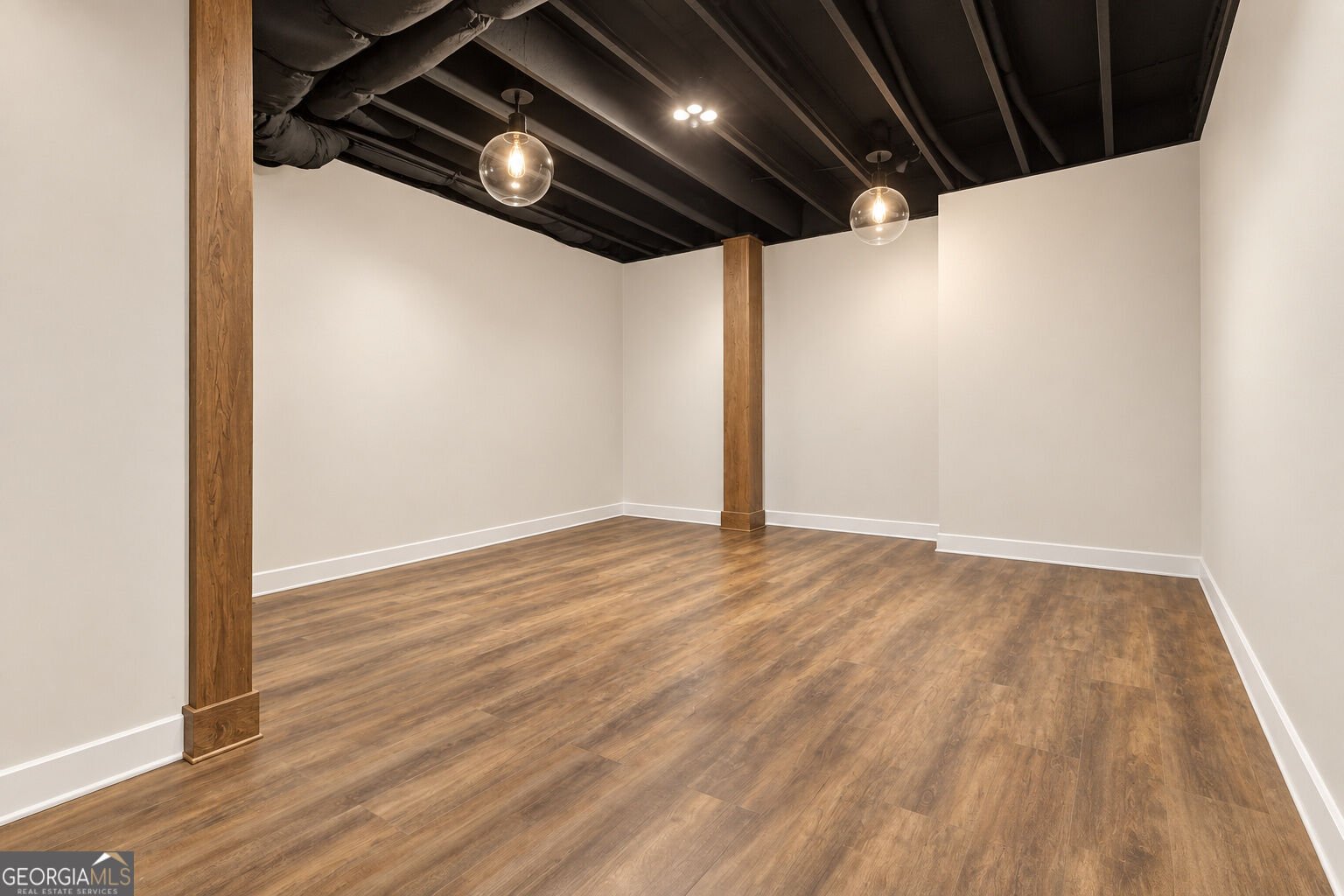 765 Foxhollow Run Milton - Photo 82
