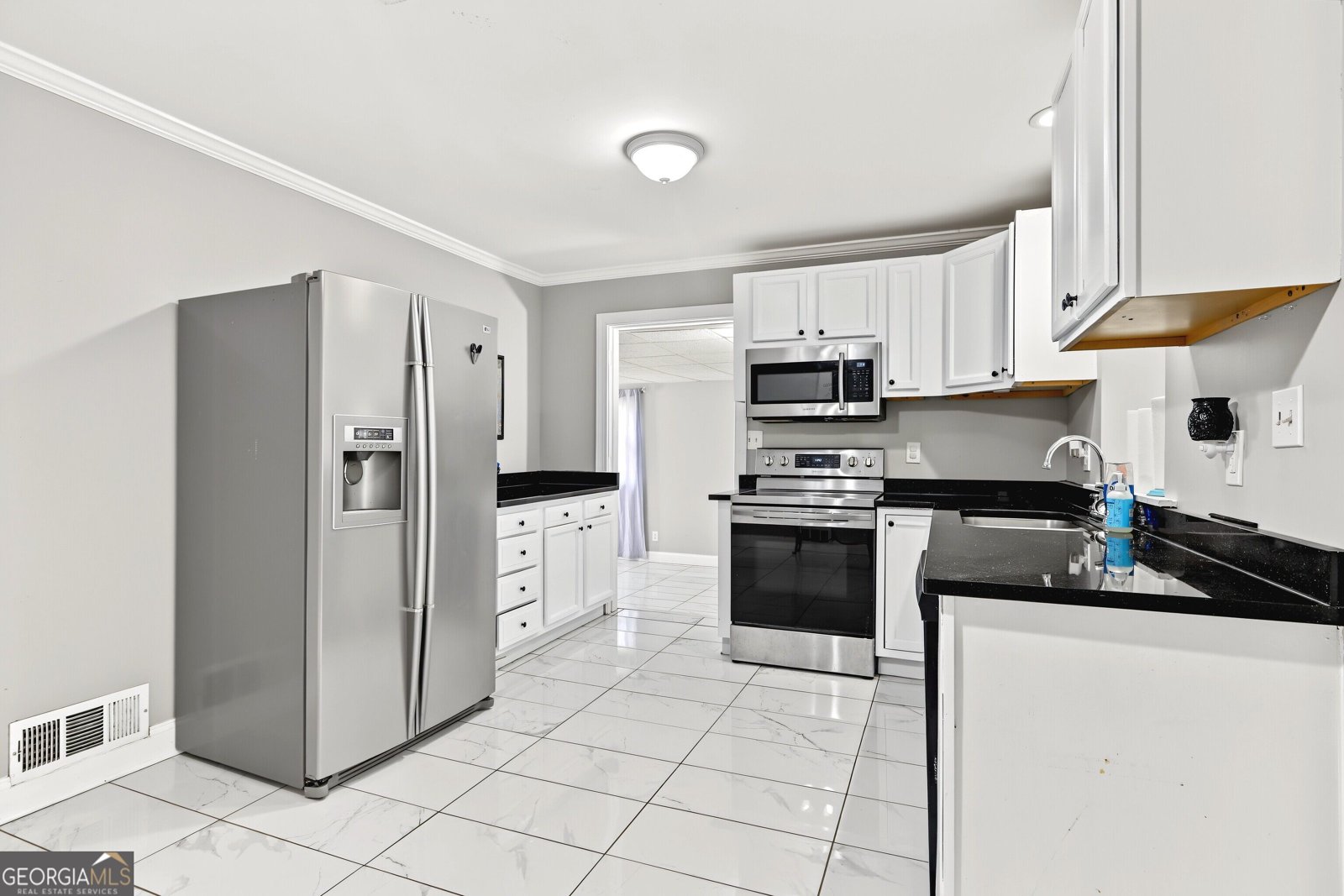 307 Elizabeth Lane Griffin - Photo 11