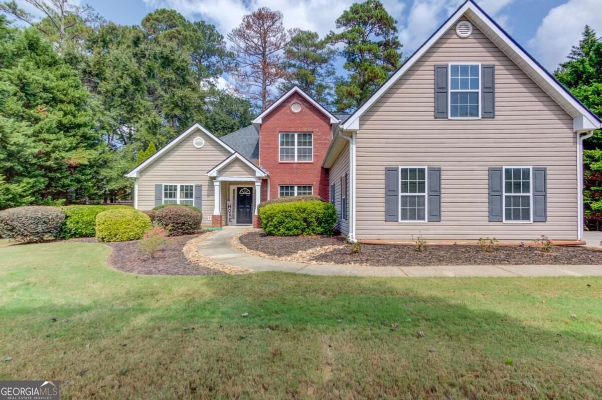 775 Winding Grove Lane Loganville - main photo