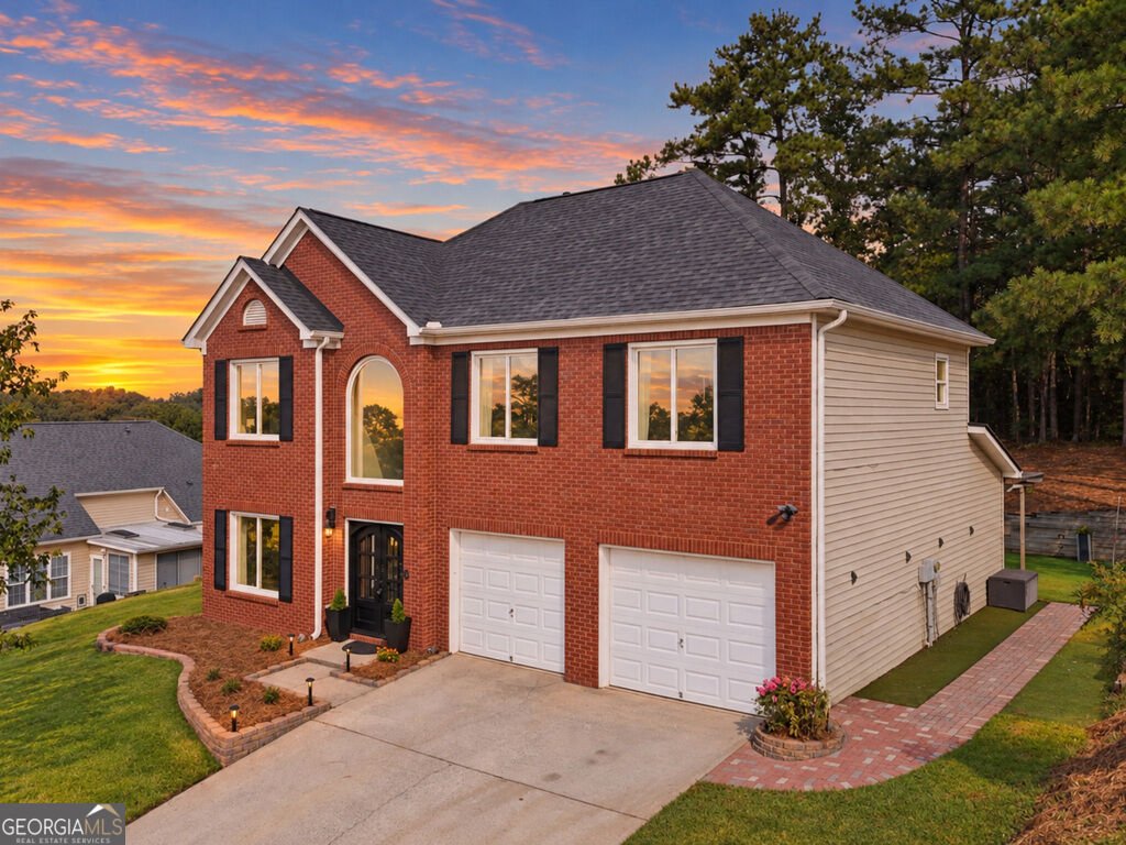 1021 Soaring Drive Marietta - main photo