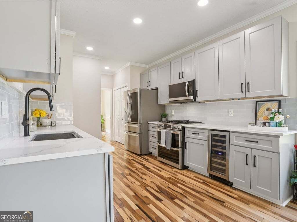 Photo 3