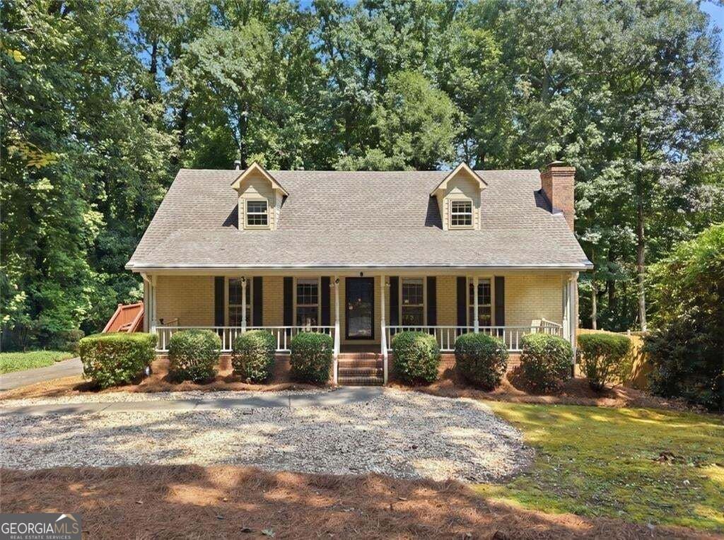 1489 Kincaid Road Marietta - main photo