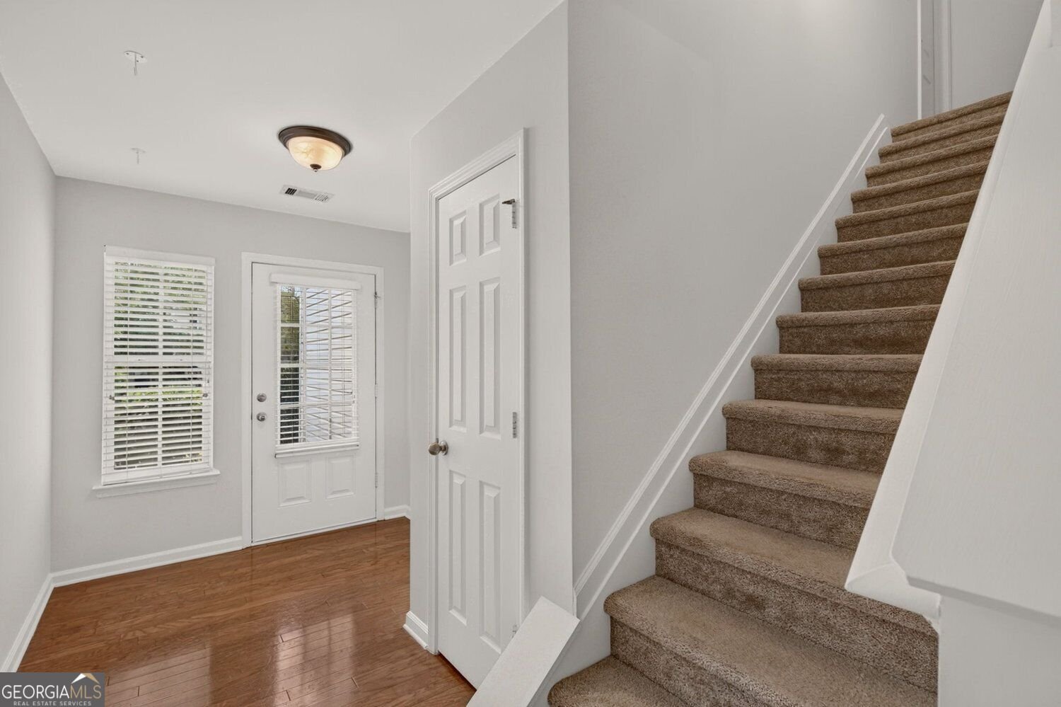 2850 Mayfair Drive Cumming - Photo 7