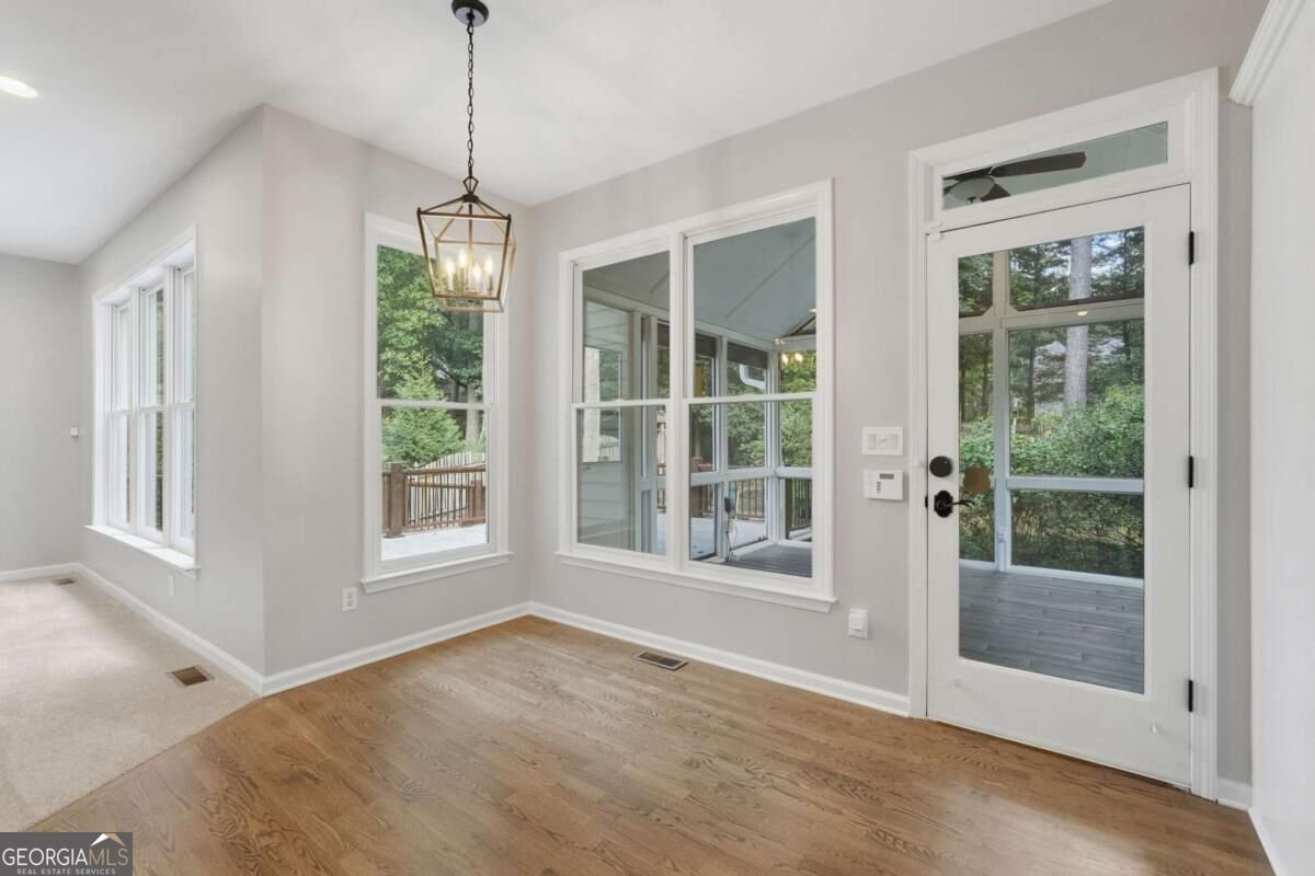 4364 Aldenham Way Suwanee - Photo 13