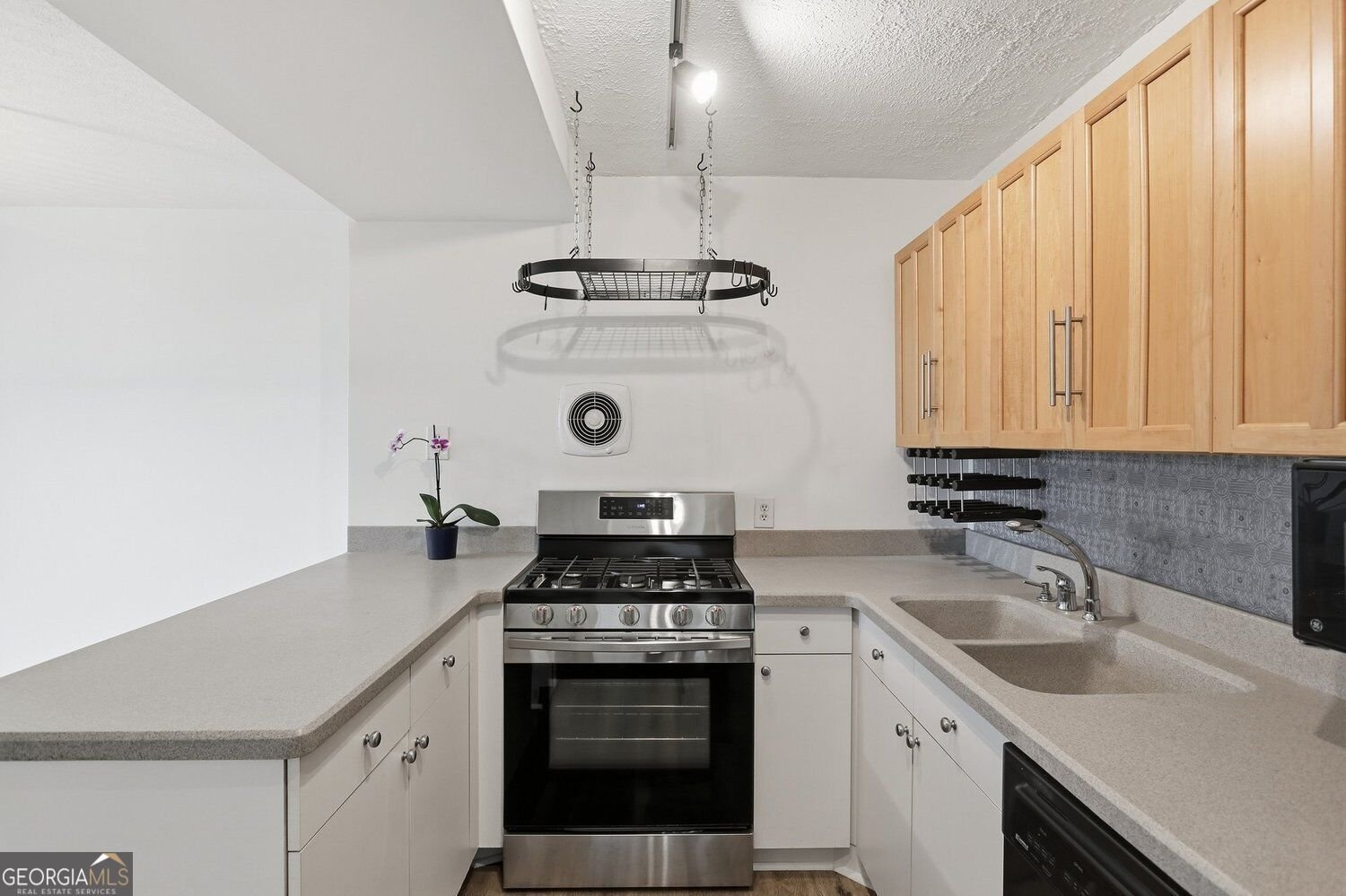 2965 Pharr Court South Atlanta - Photo 14