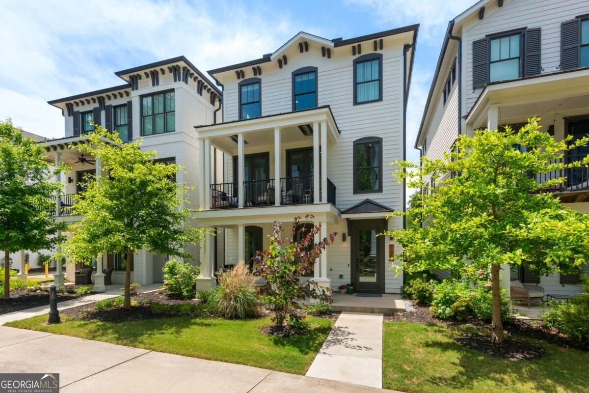 300 Villa Magnolia Lane Alpharetta - main photo