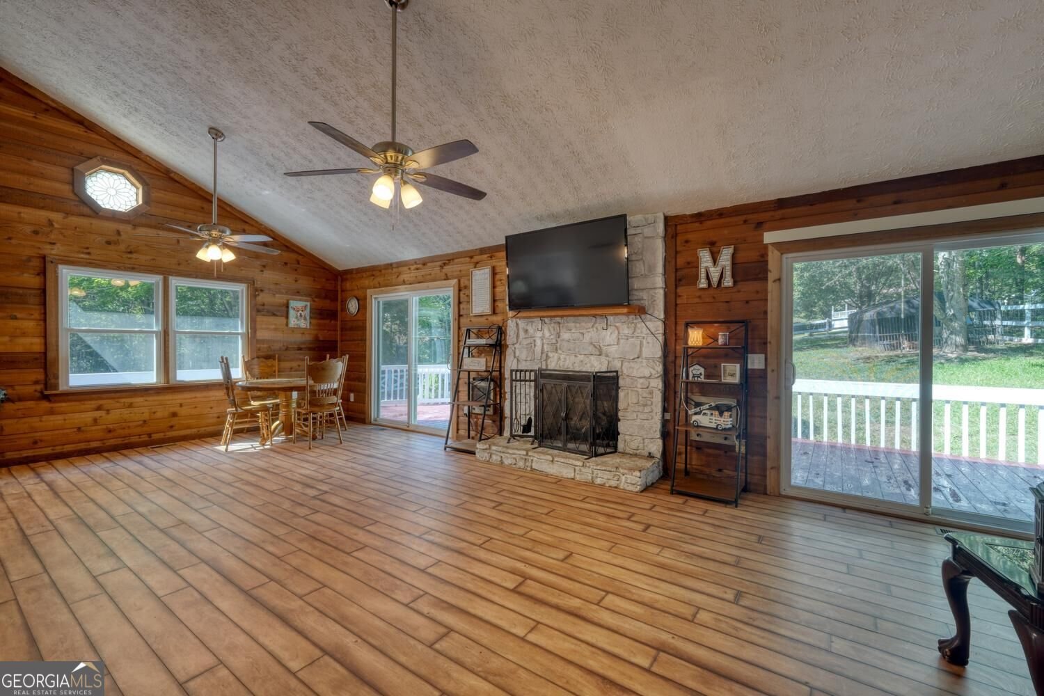 6881 Wood Lake Circle Young Harris - Photo 19