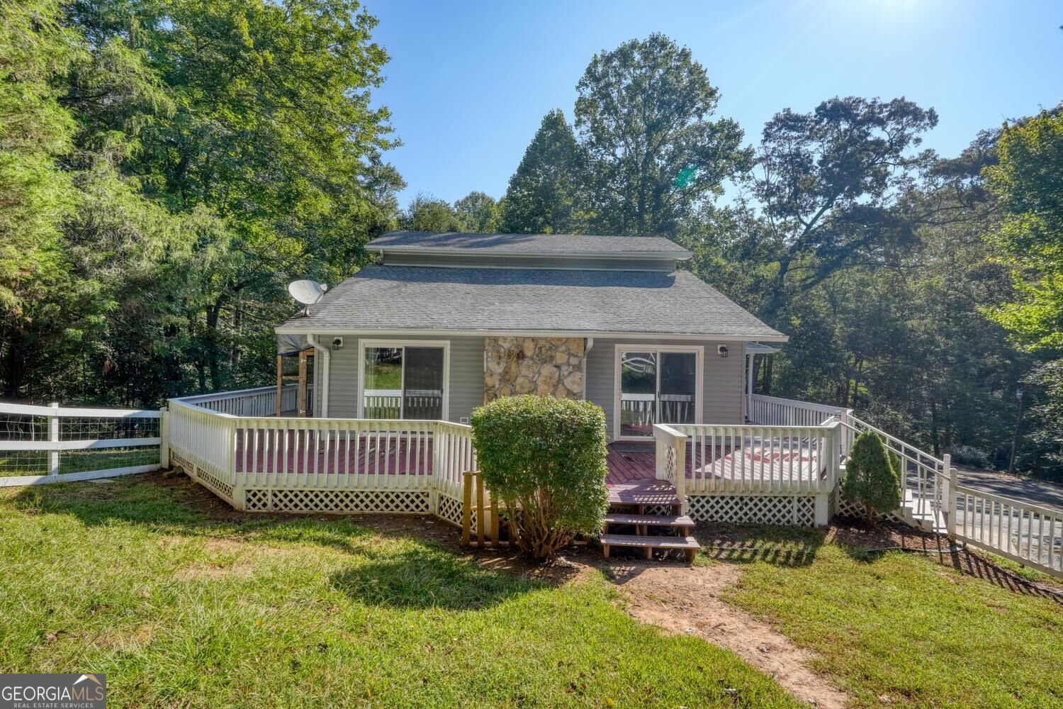 6881 Wood Lake Circle Young Harris - Photo 8