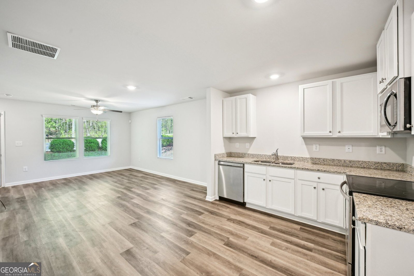 4437 Ben Hill Road Atlanta - Photo 11