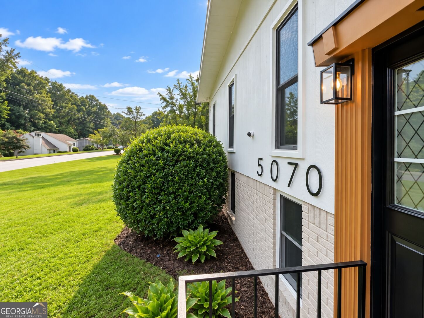 5070 Kerry Drive Atlanta - Photo 6