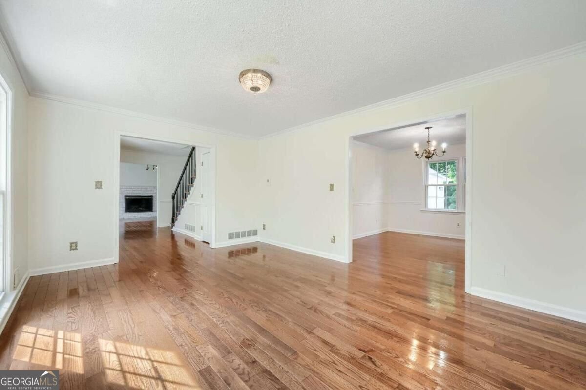 1349 Murdock Road Marietta - Photo 6