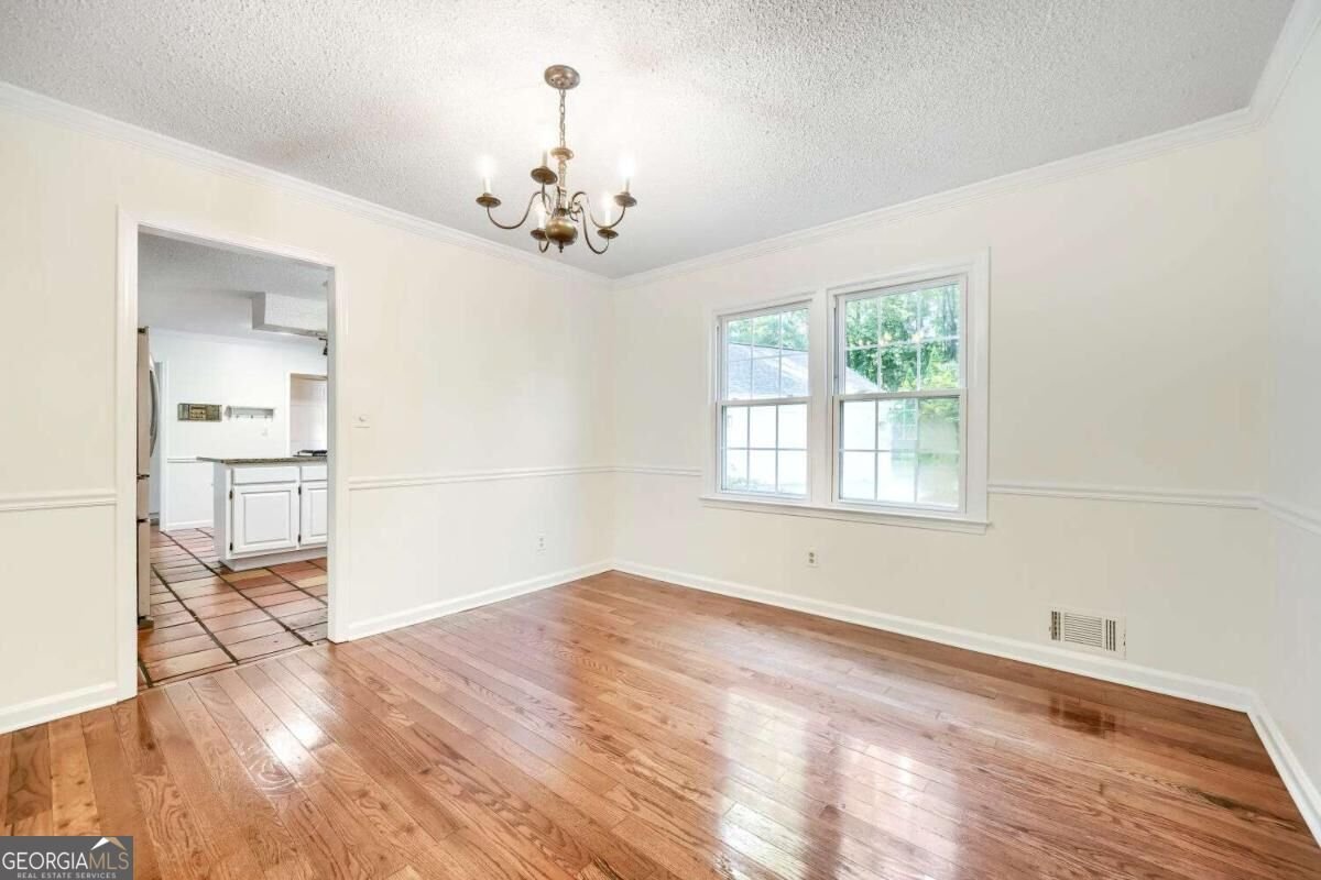 1349 Murdock Road Marietta - Photo 8