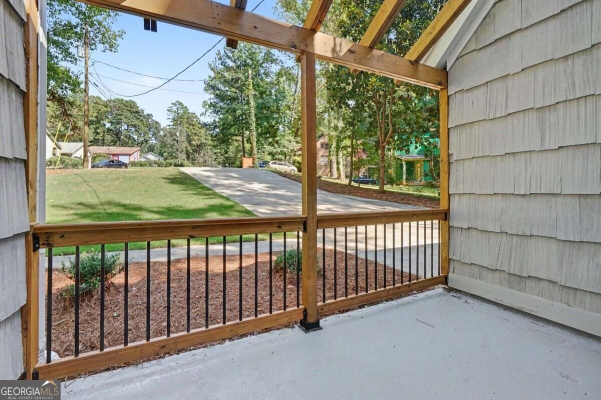 5230 Essex Farms Court Stone Mountain - Photo 11