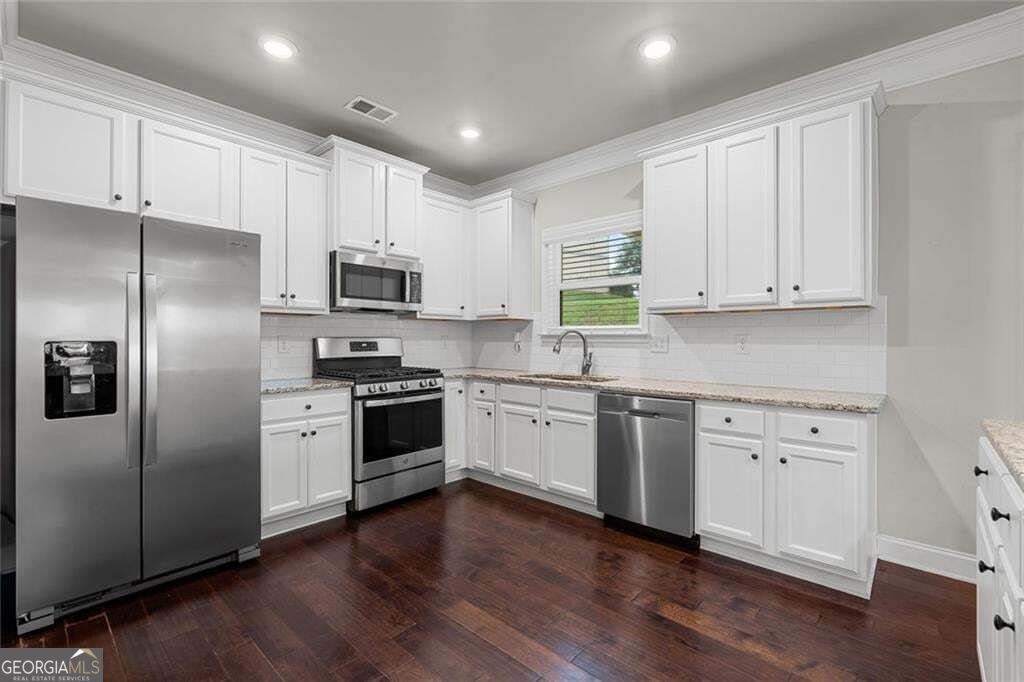 7974 Granmore Court Lithia Springs - Photo 11