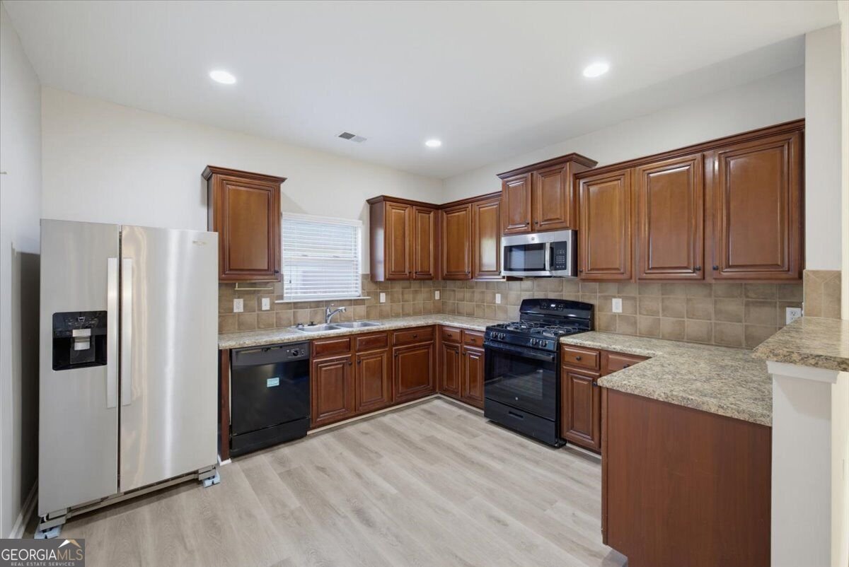 7923 Bluefin Trail Union City - Photo 11