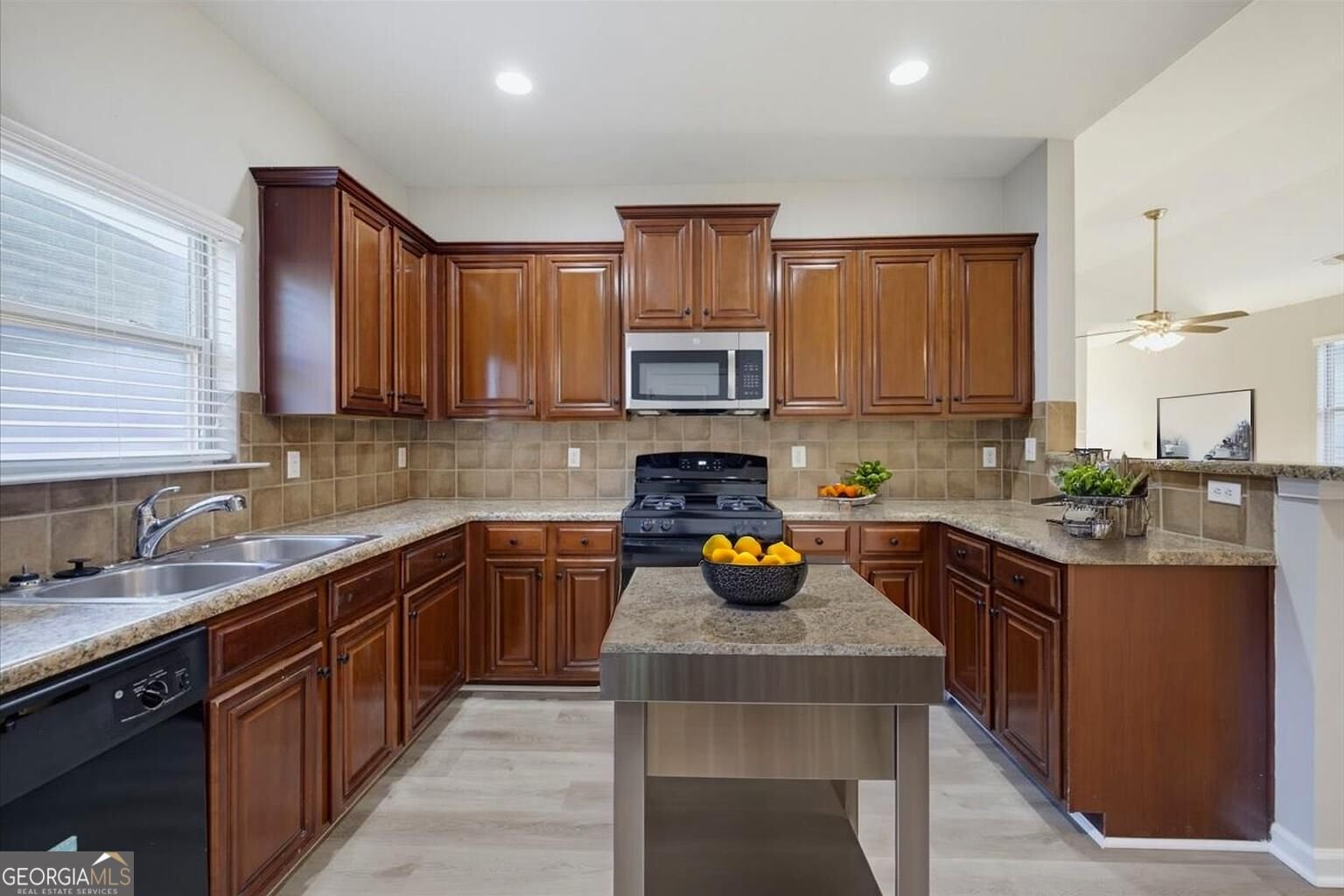 7923 Bluefin Trail Union City - Photo 13
