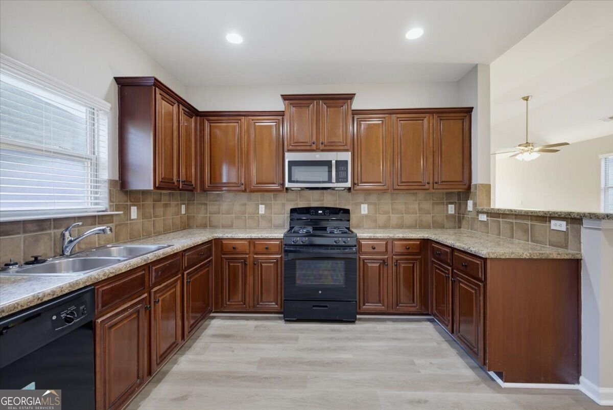 7923 Bluefin Trail Union City - Photo 14