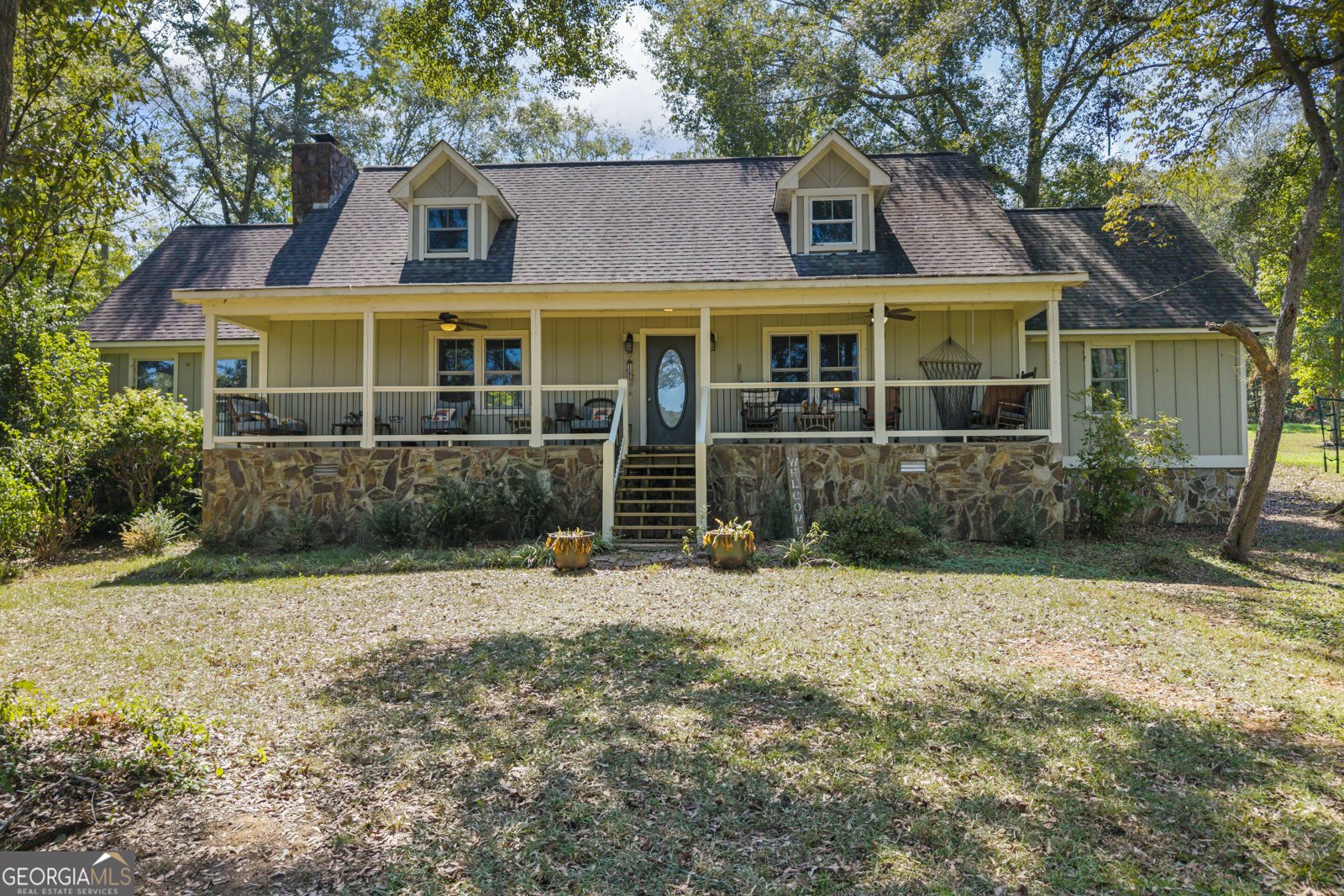 344 Riverbend Drive Royston - main photo