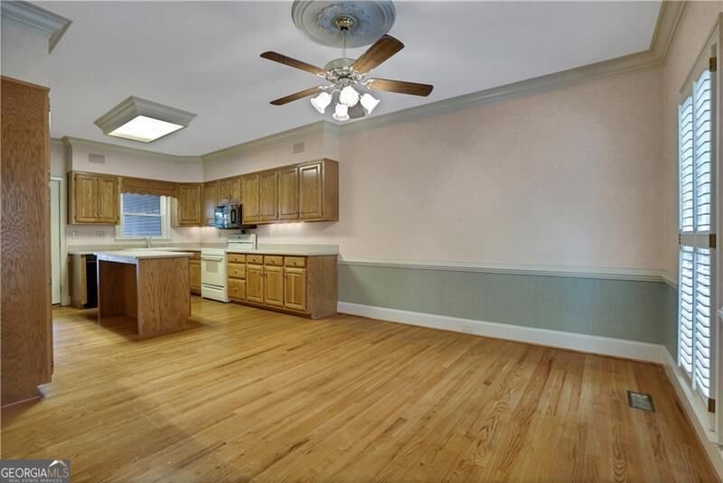 190 Peachtree Street Norcross - Photo 14