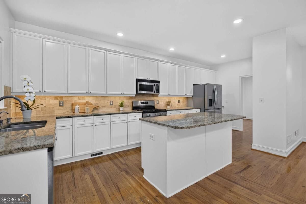 928 Delmar Avenue Atlanta - Photo 10