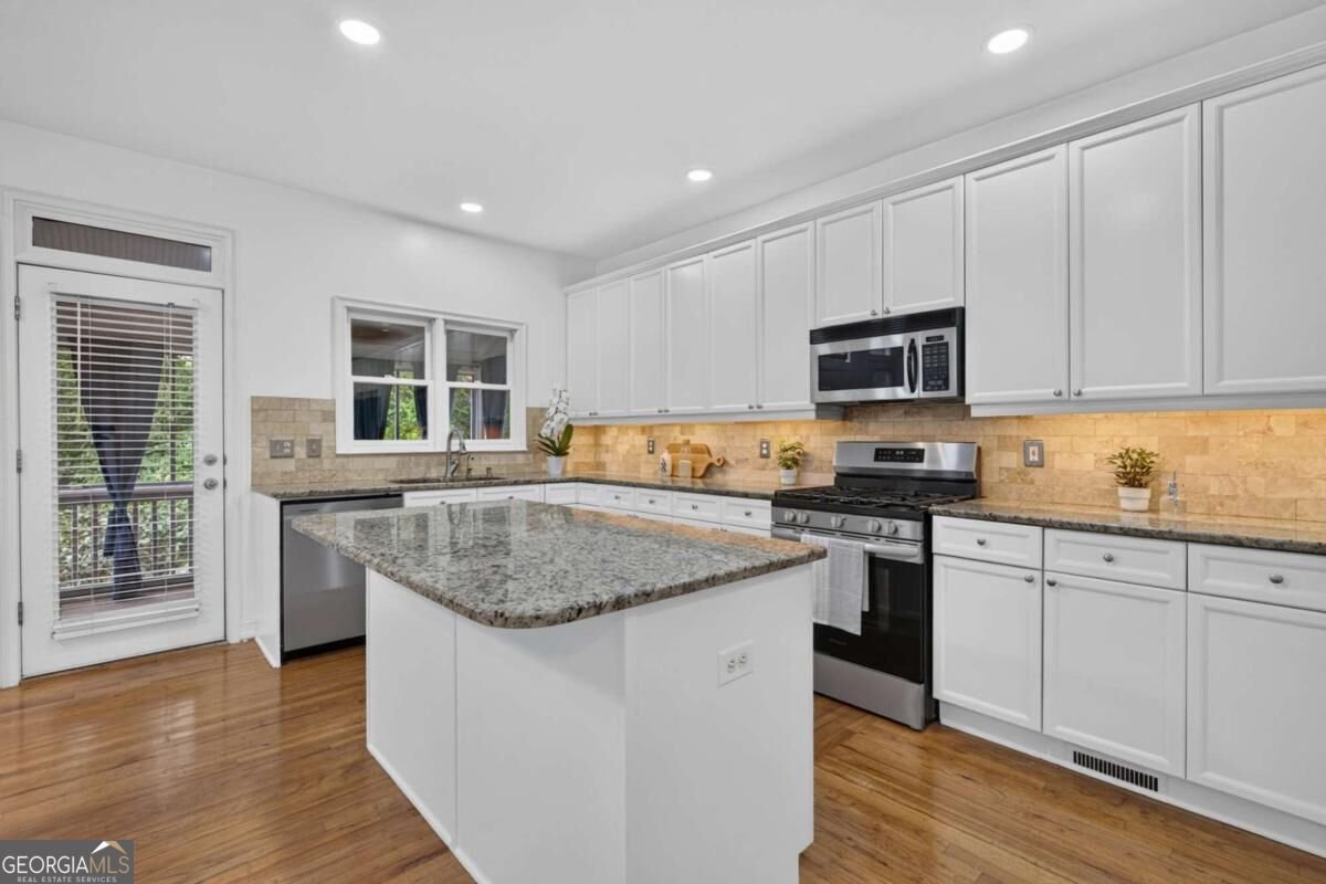 928 Delmar Avenue Atlanta - Photo 11