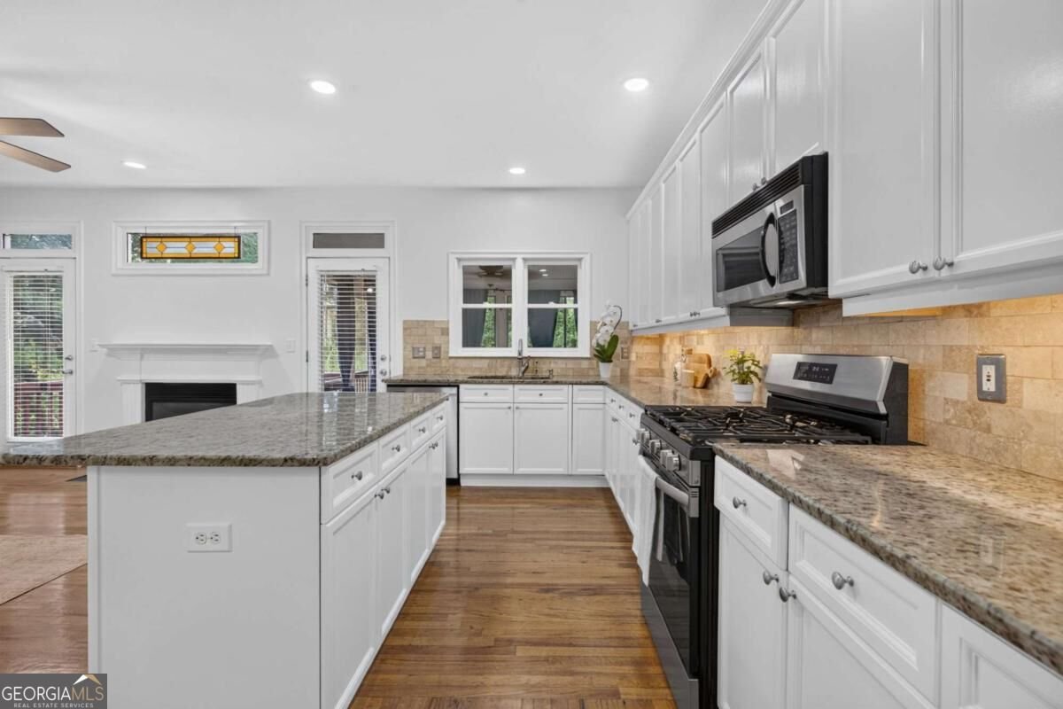 928 Delmar Avenue Atlanta - Photo 9