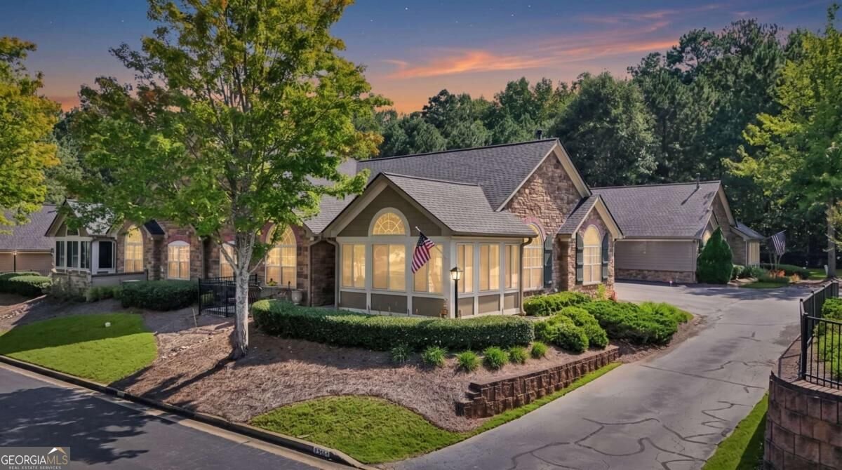 5316 Stone Village Circle Kennesaw - main photo