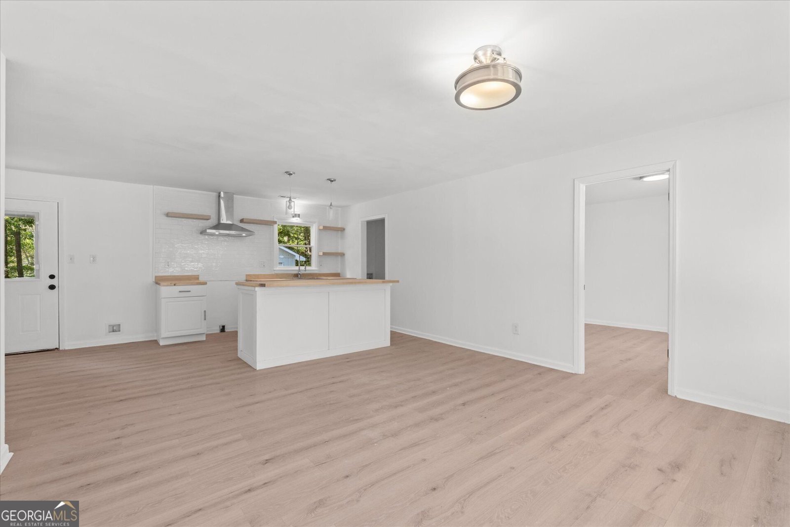 6963 Debbie Lane Lithia Springs - Photo 10