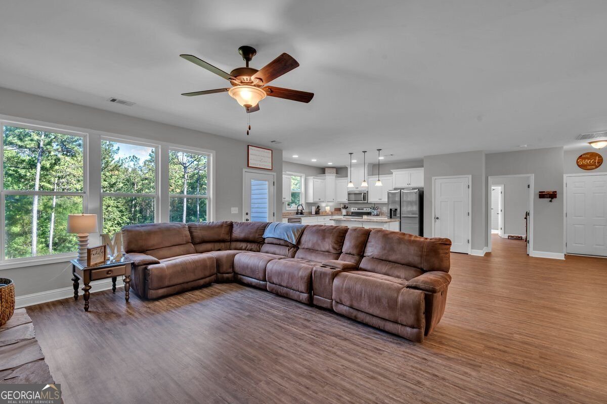 1466 Zellner Road Forsyth - Photo 9