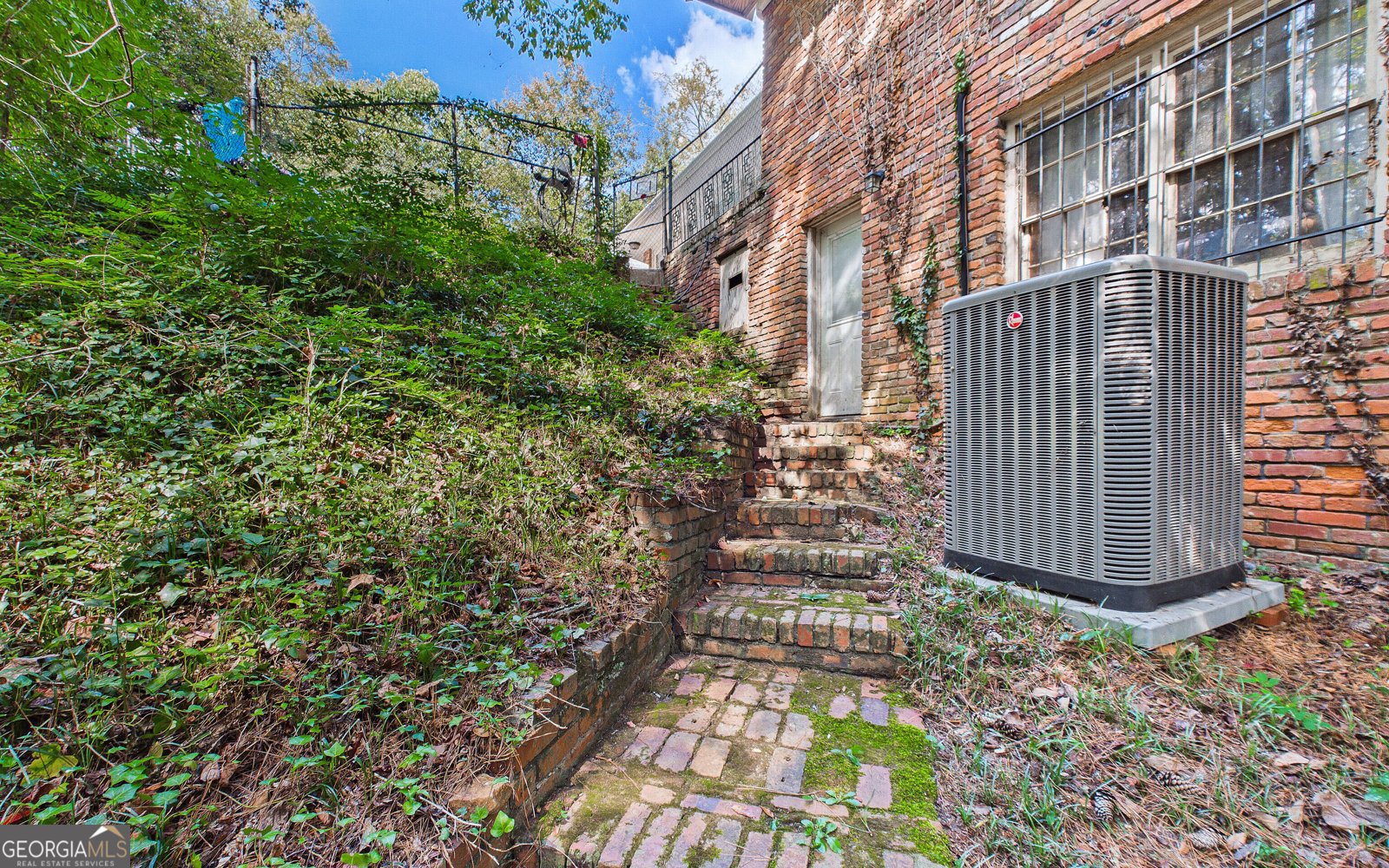878 Captain Kell Drive Macon - Photo 32