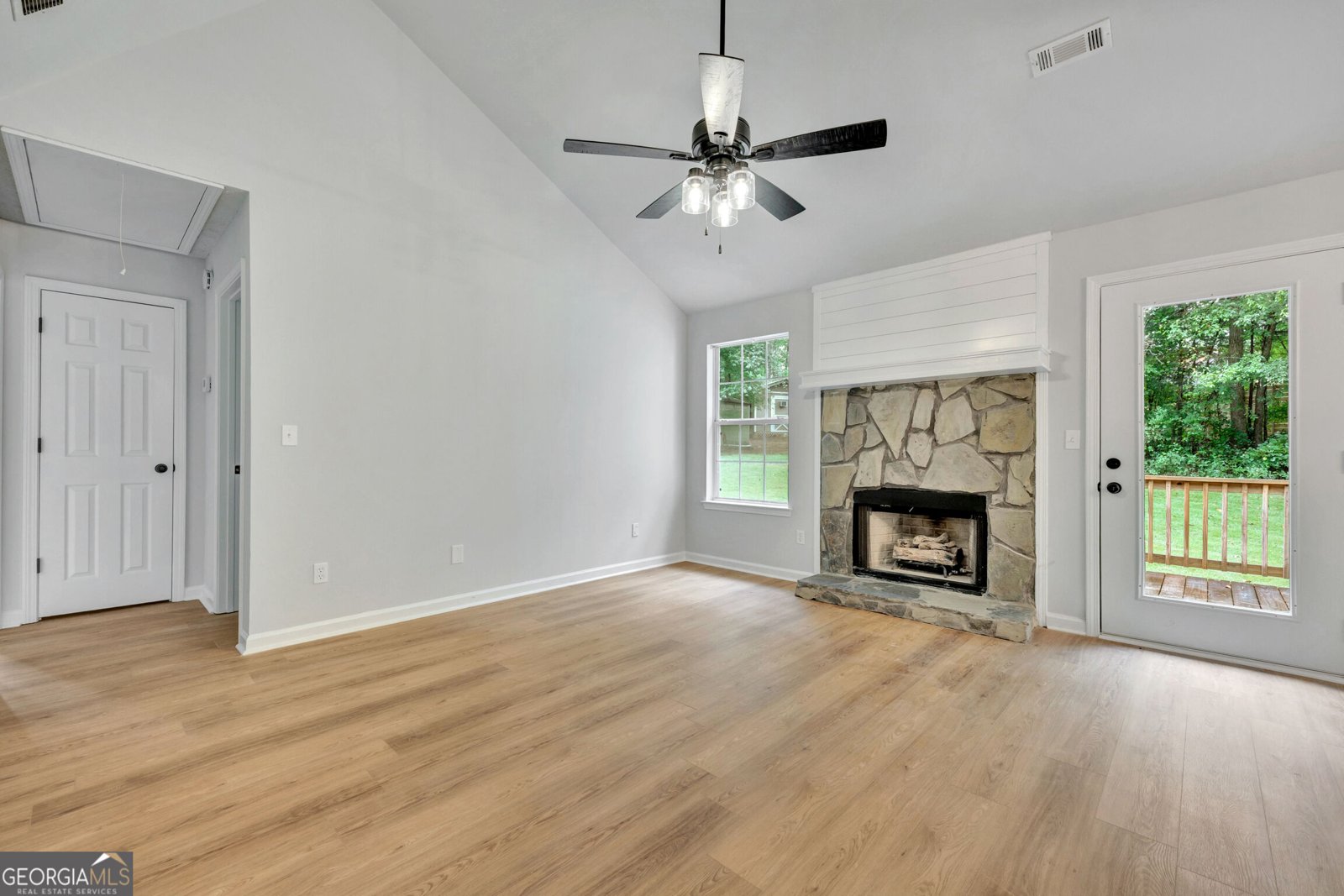 2067 Brandy Woods Drive Conyers - Photo 11