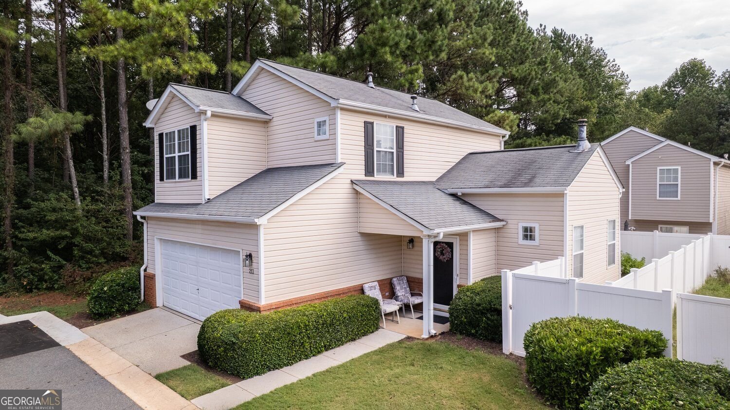 213 Manley Court Woodstock - main photo
