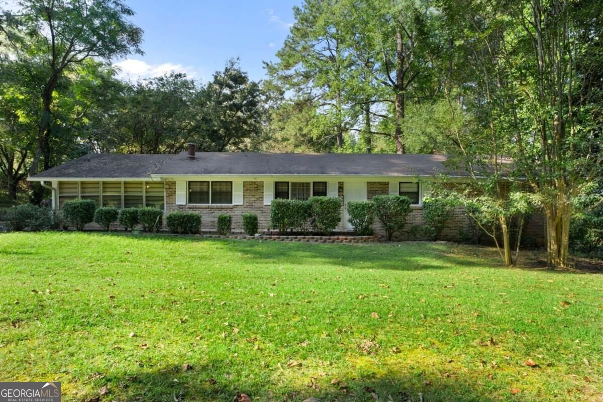 1739 Pleasant Hill Trail Lithonia - main photo