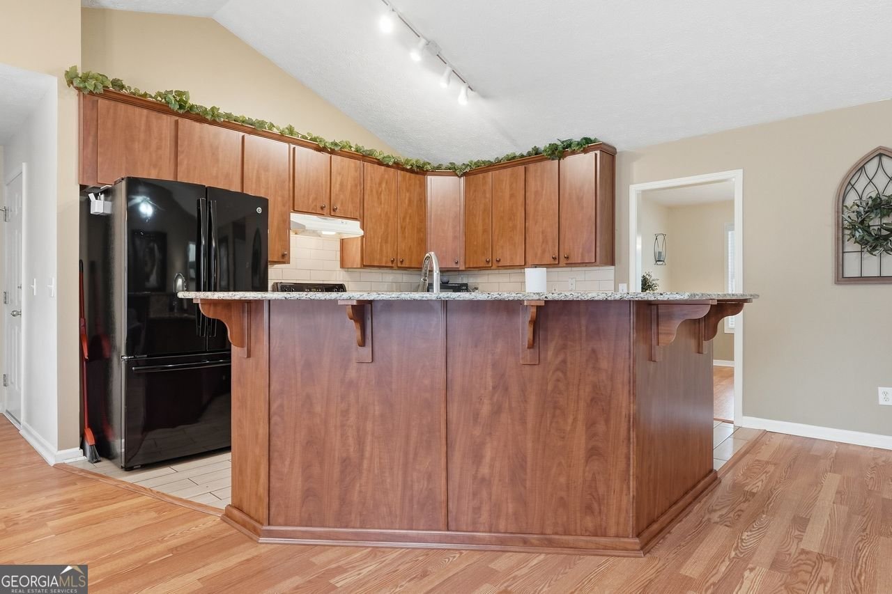 8225 Wimbledon Court Gainesville - Photo 13