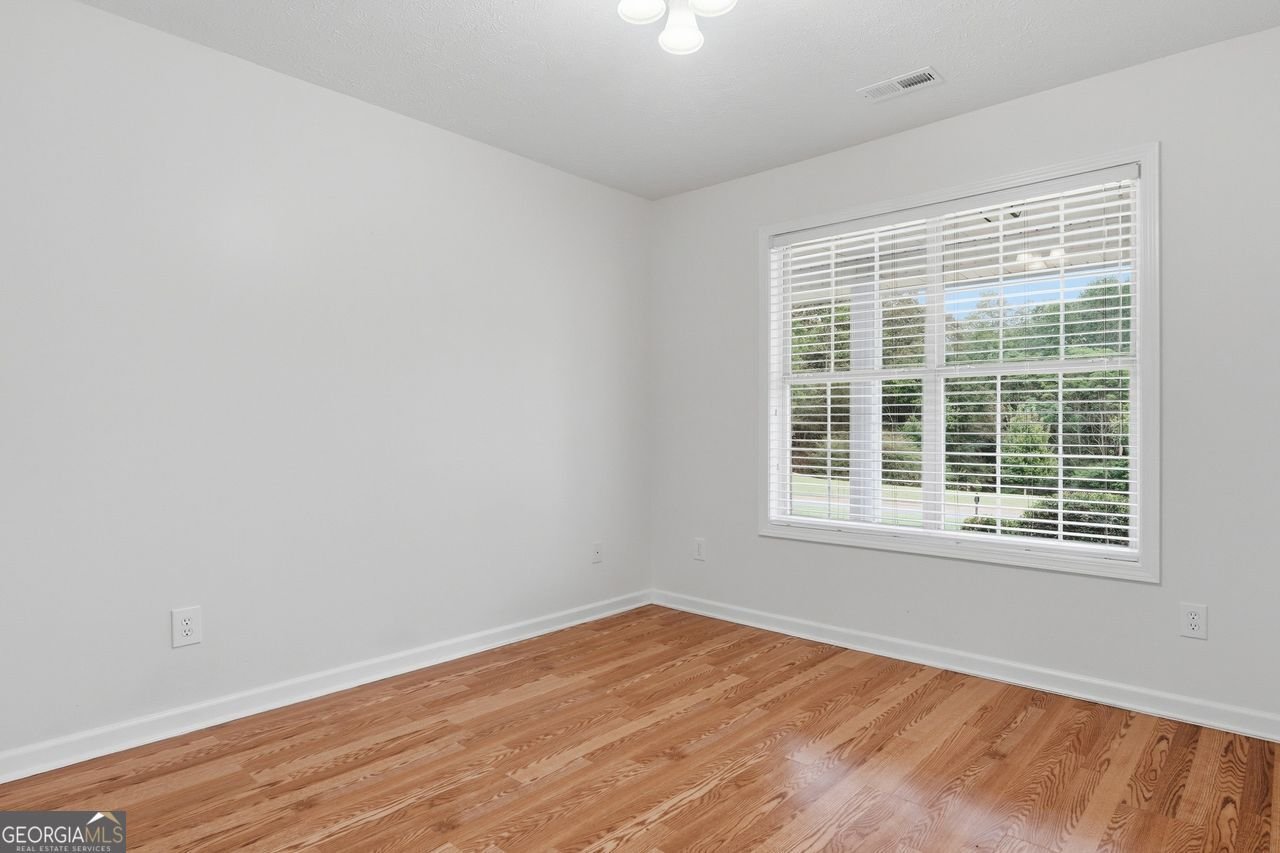 8225 Wimbledon Court Gainesville - Photo 23